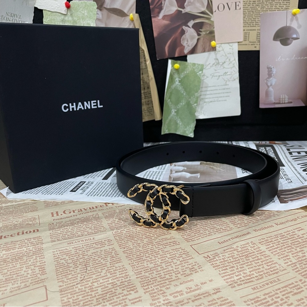 Chanel Women's Black Belt